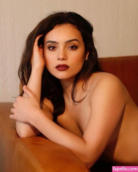 Andrea Londo model sexy gallery