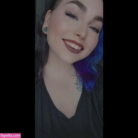 Girl Gooners beautiful model photos