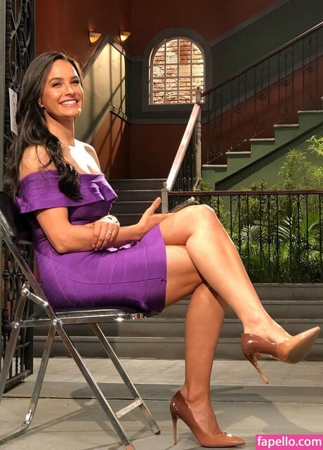 Gina Holguin exclusive actress images