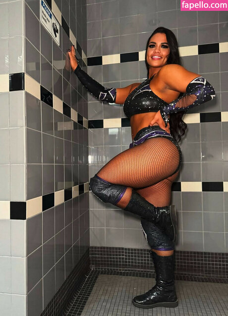 Nikki Blackheart model pornographic image