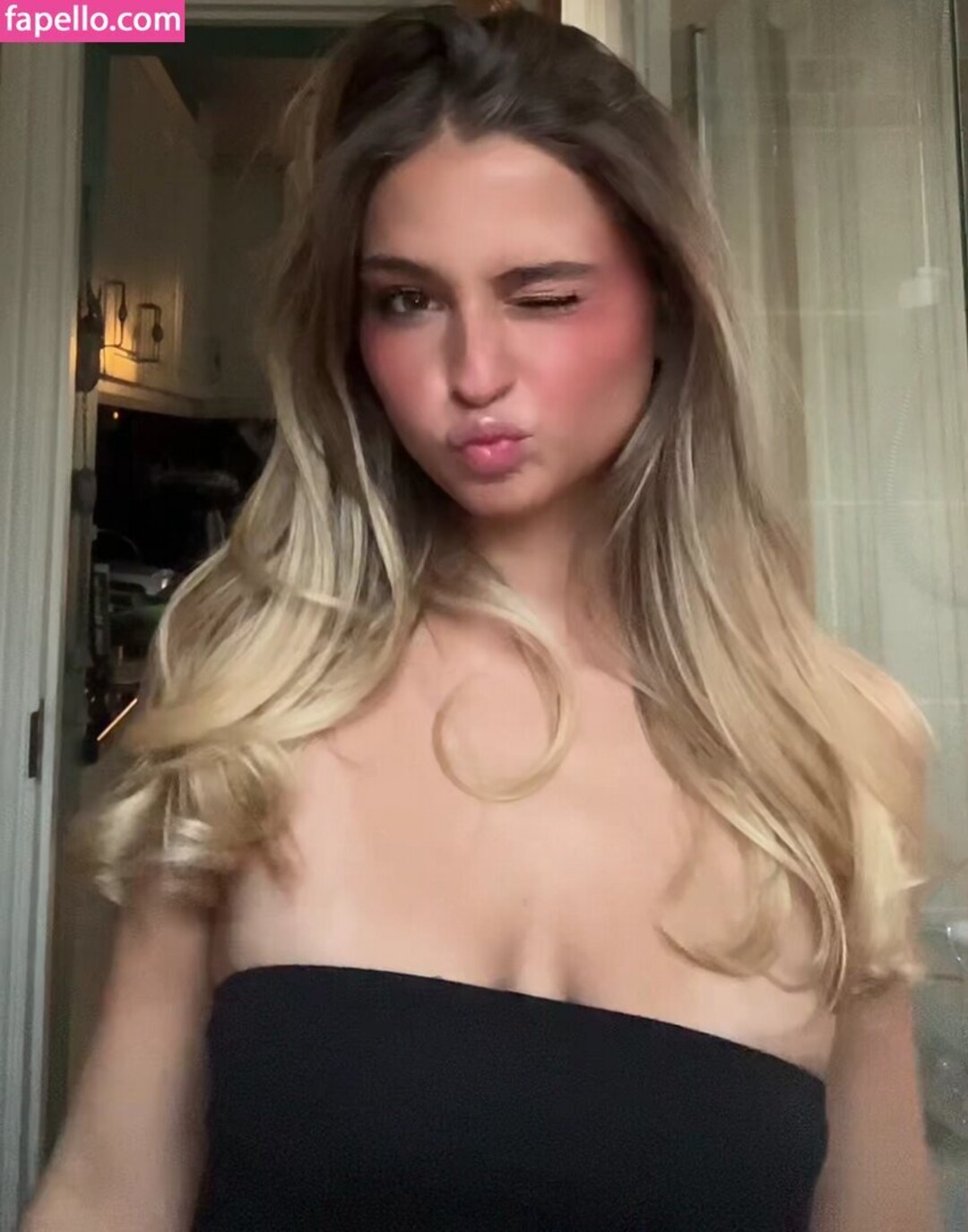gr0us3 and maisi3 model sex galleries