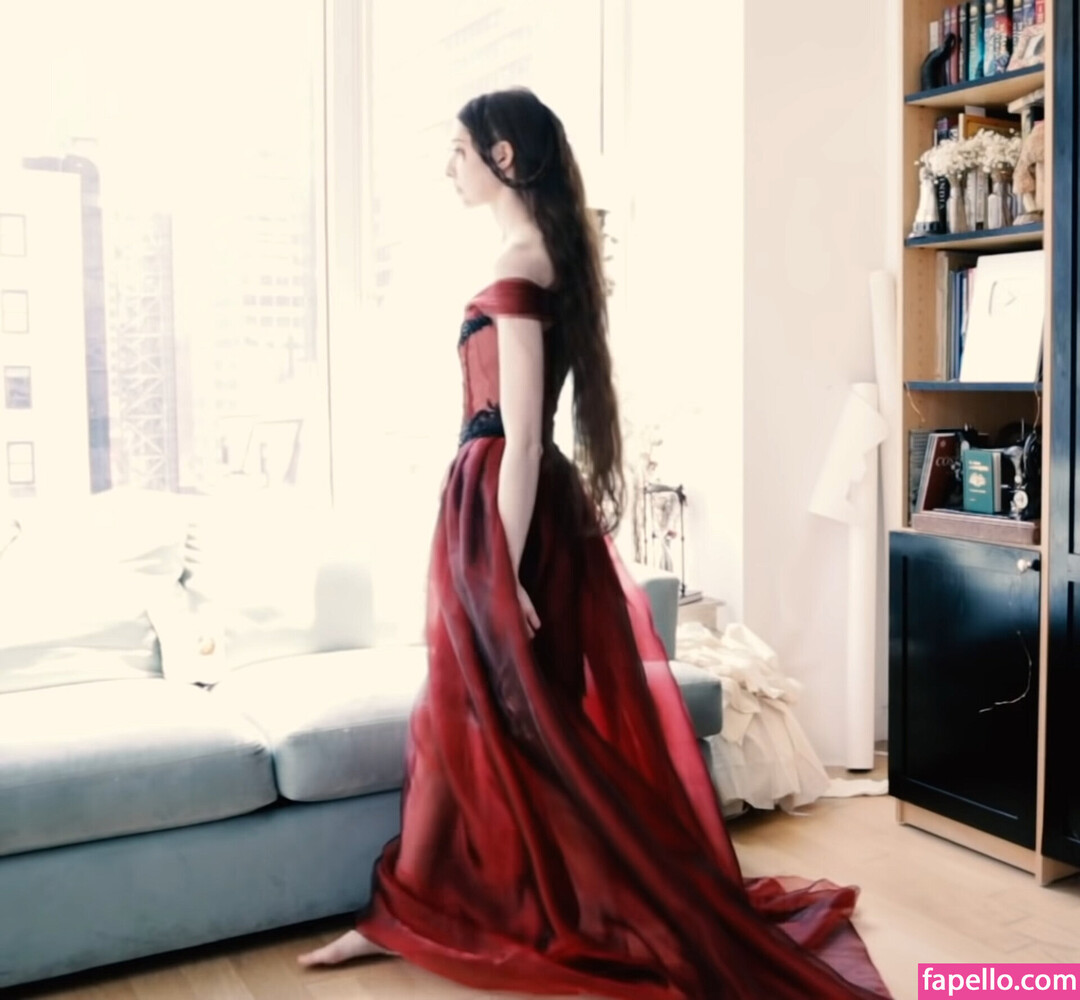 Bernadette Banner model xxx gallery