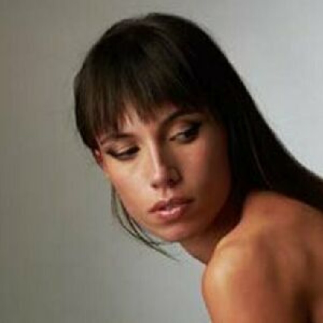 Elisa Dupuy model nice photo