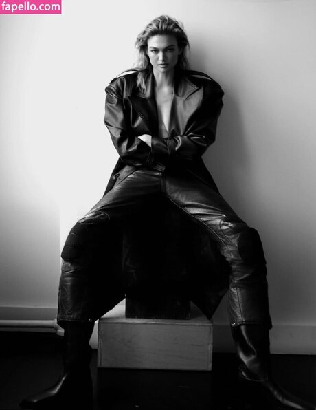 ebony shower onlyfans hot nude gallery