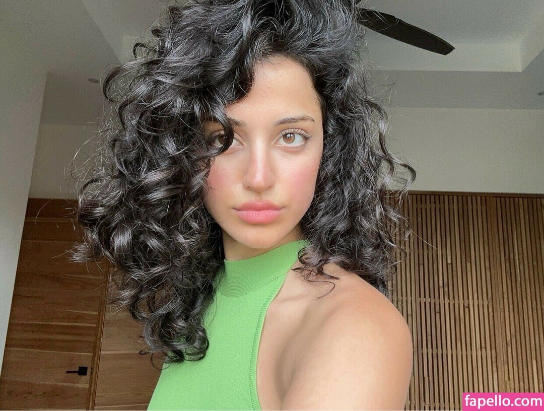 melodymelowo sex star photo
