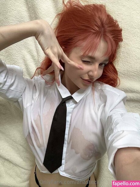 anastezi k model hot pic