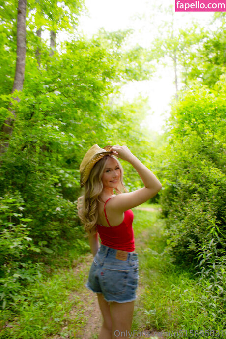 harlowellis hot pornstar photo