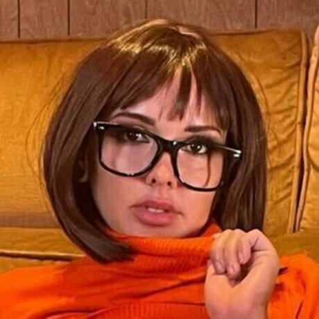Velma Daphne Cosplay pornstar nudes picture