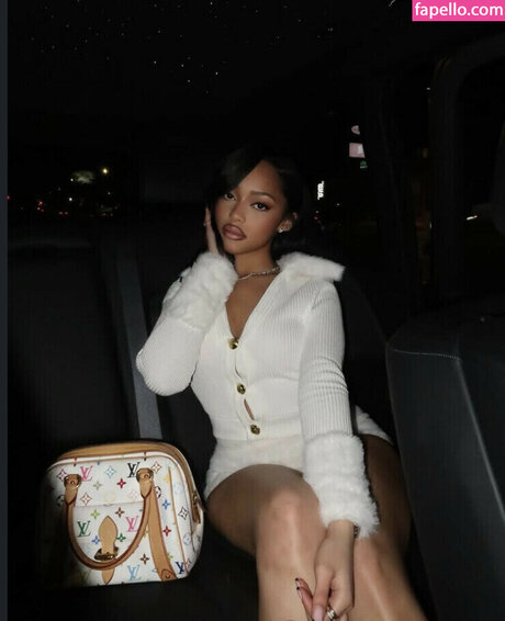 Jodie Woods hd actress photo