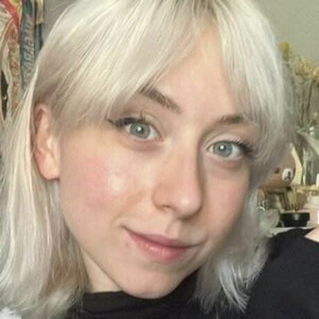 Mkultramilf model adult photo