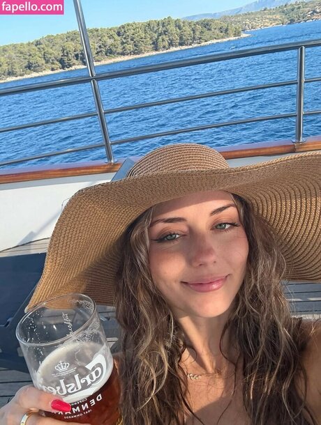 Rebel Masel best model pictures