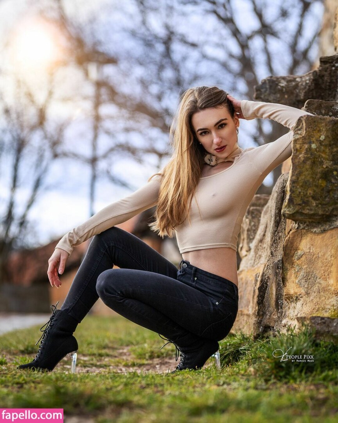 Larissa Schmiederer model exclusive image