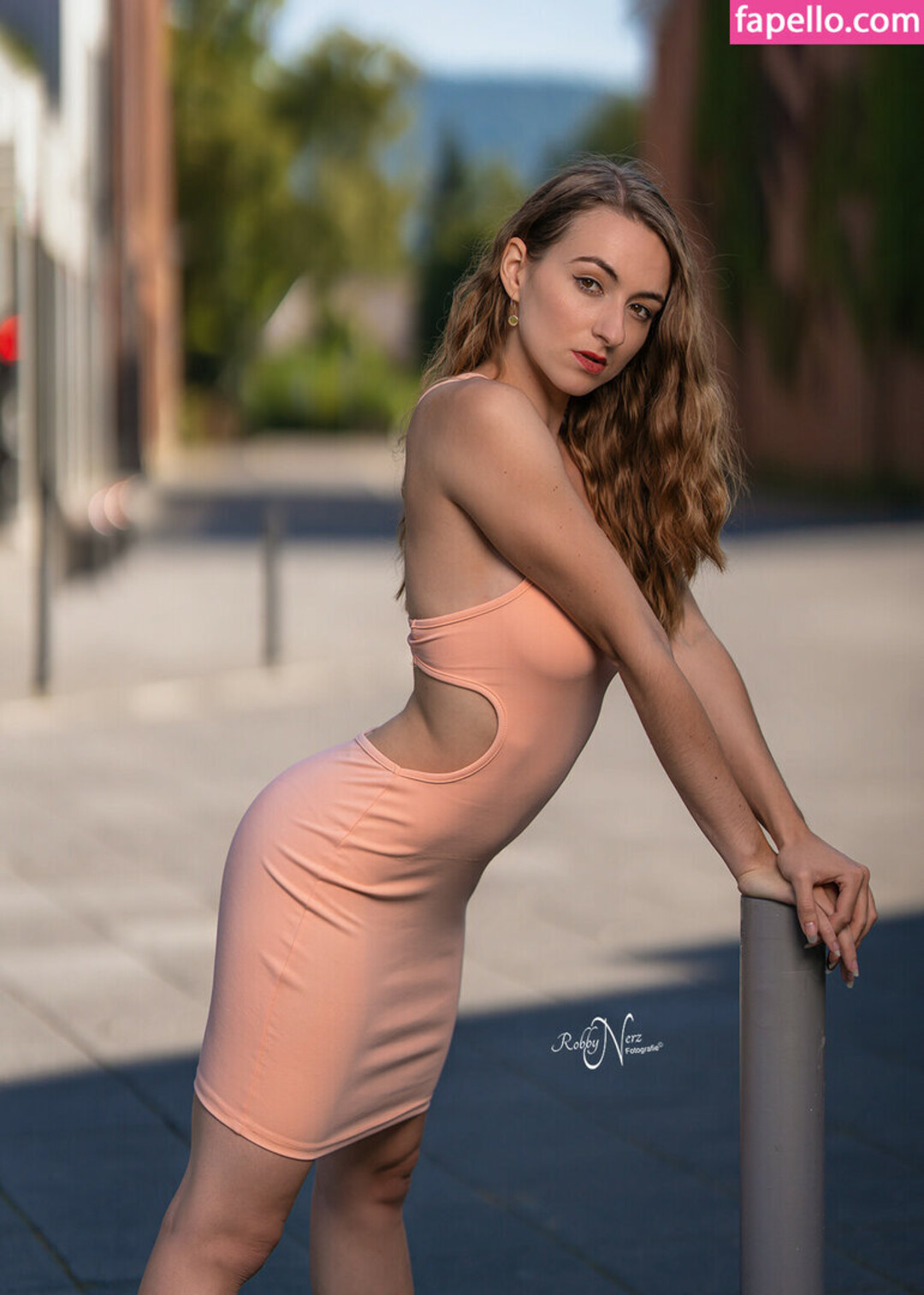Larissa Schmiederer model nude photos