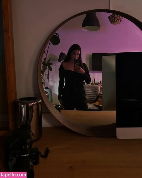 Rosie Okumura star xxx photo