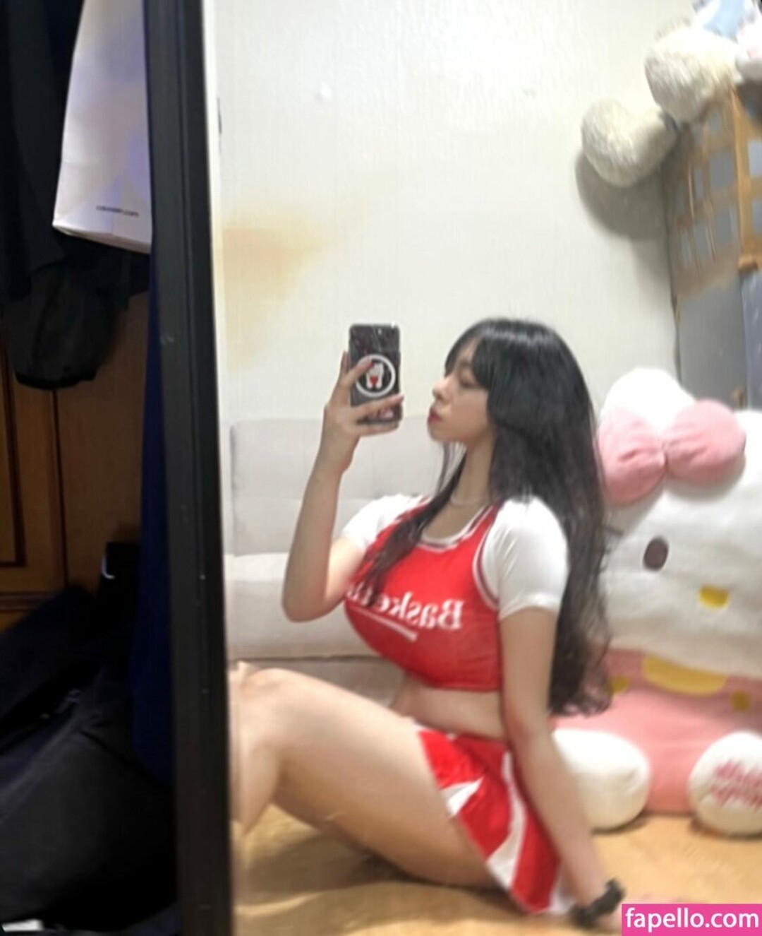 soooyaee erotic star photo