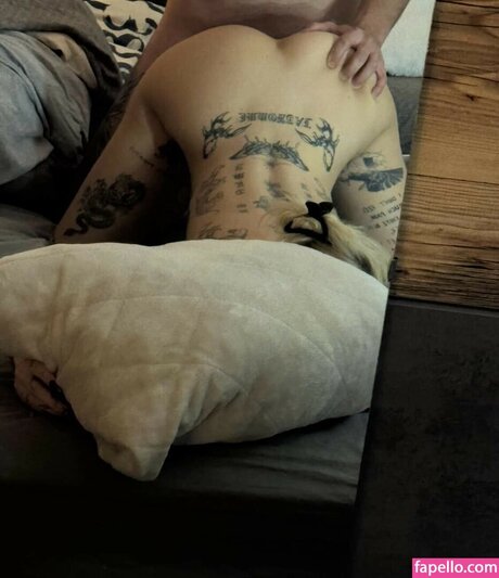 Szaszy baby top profile image