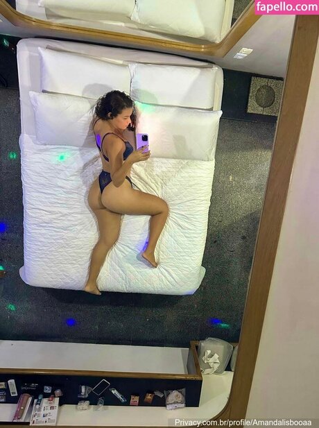 Amanda Lisboa sexy model photo