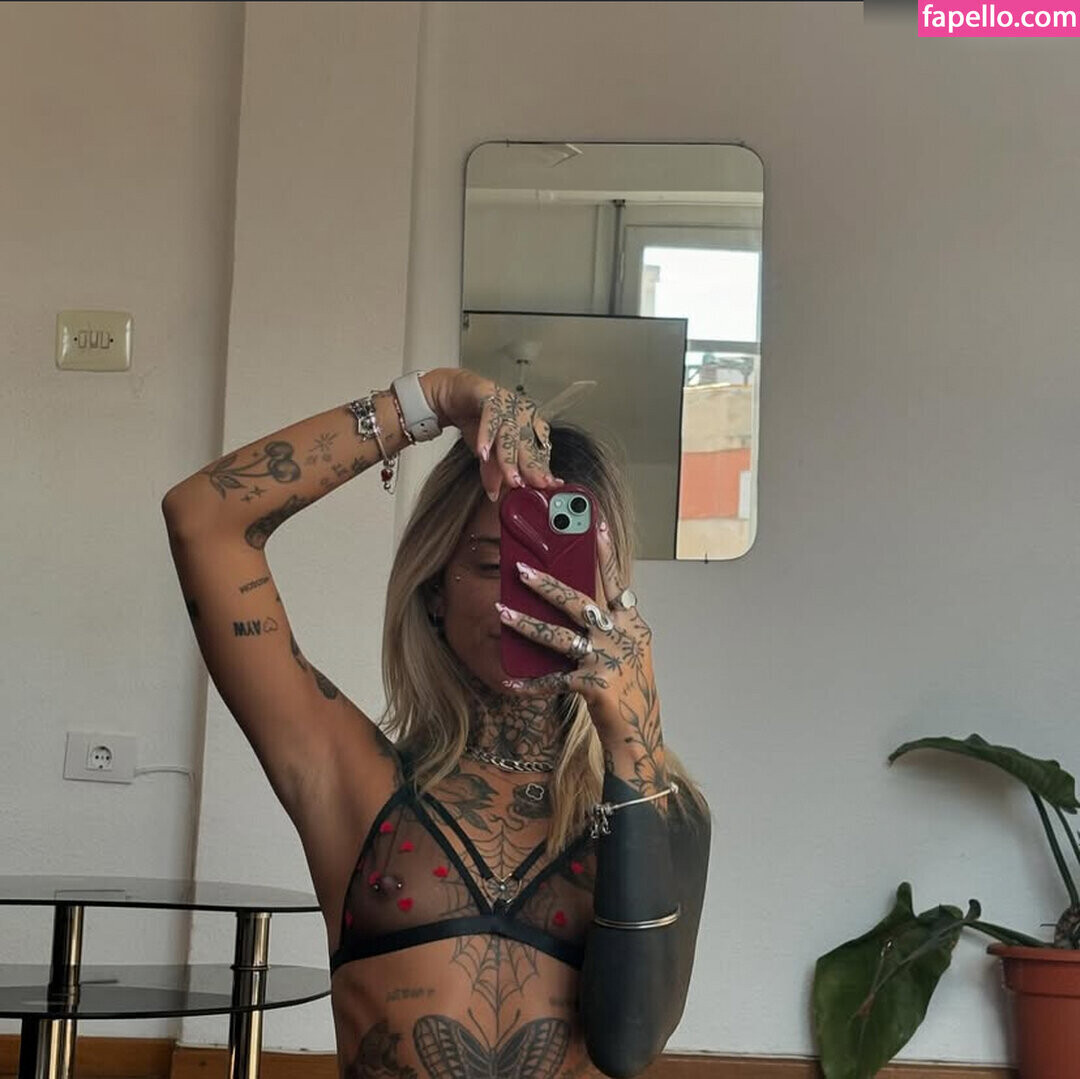 Gigi Abeleira erotic actress archive