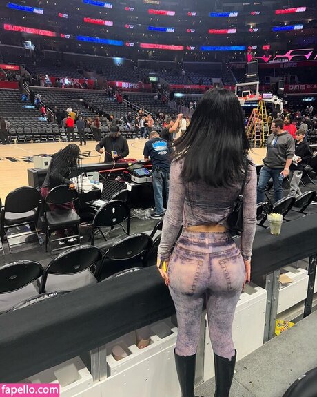 Leah Kateb model adult gallery