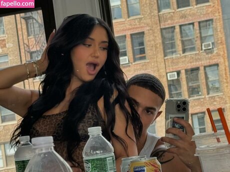 Leah Kateb star beautiful image