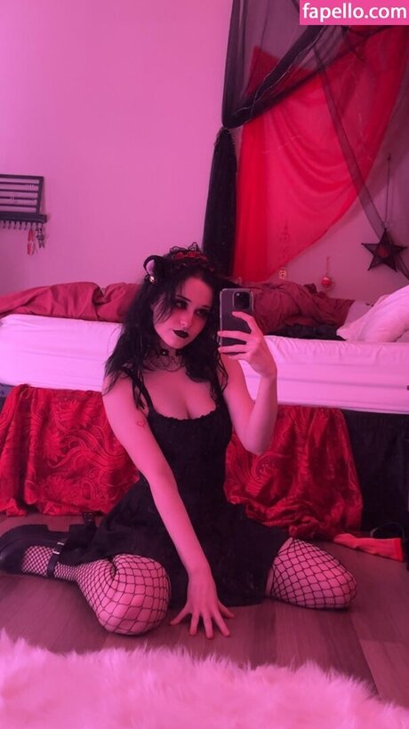 saucysphinx nice model img