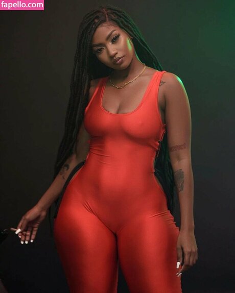 Jada Kingdom adult actress image