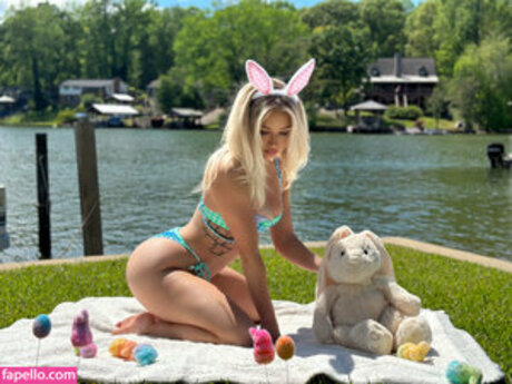 Alissa Hale exclusive model picture