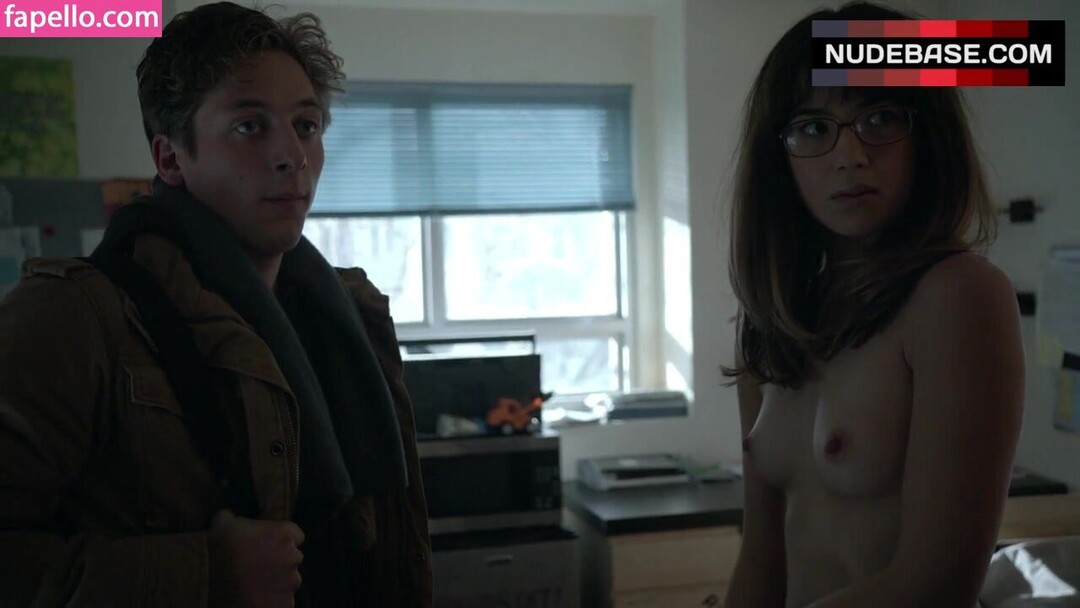 Nichole Bloom top star img