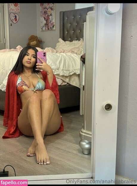 Weluvanahii top profile image