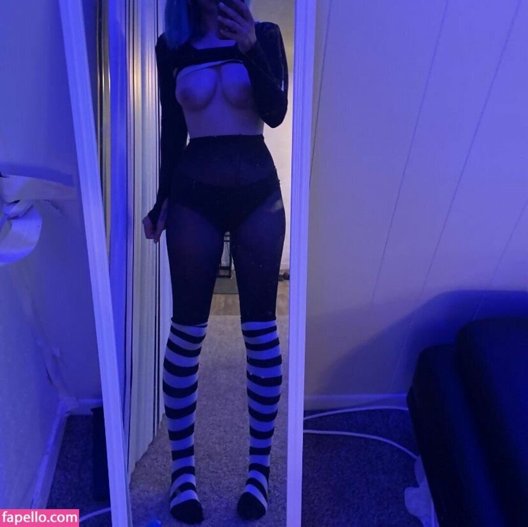 pvnks erotic model gallery