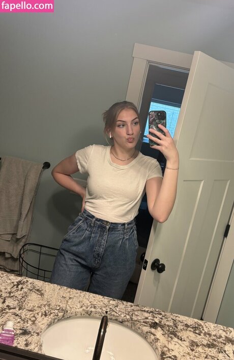 hottest midget onlyfans exclusive photos