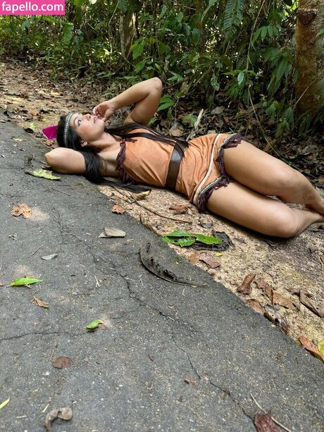 Thais Aruna sex actress photos