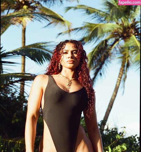 niaa321 model xxx photos