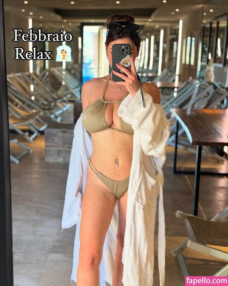 madamex93 model nude pics