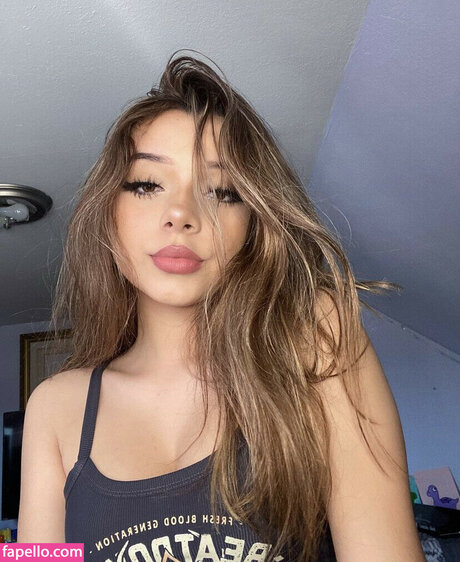 yessseeeniiaa top model pics