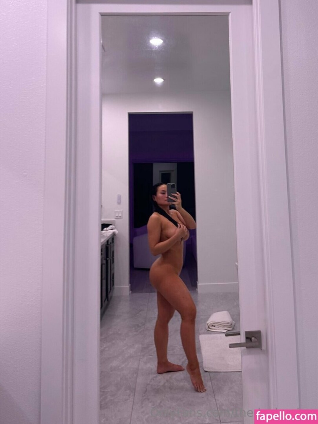 flat chested onlyfans hd gallery