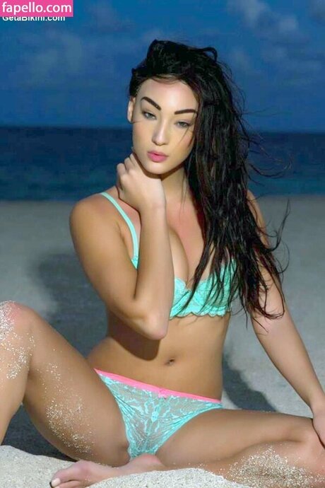 Michelle Turner star high quality galleries