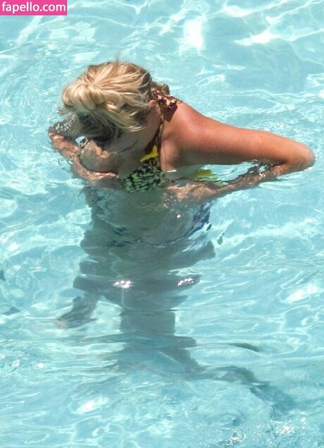 teen feet onlyfans naked pictures