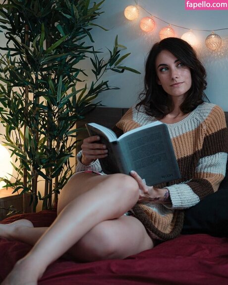 maghla_ erotic actress photos