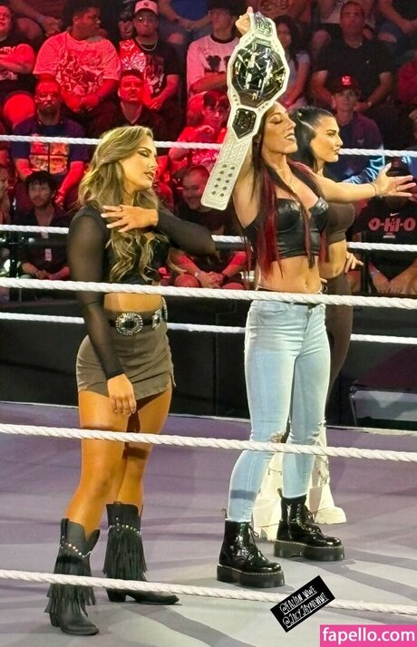 Fallon Henley star sex pictures