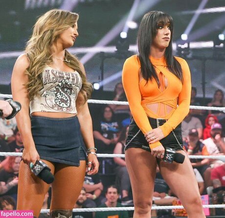 Fallon Henley pornstar xxx pics