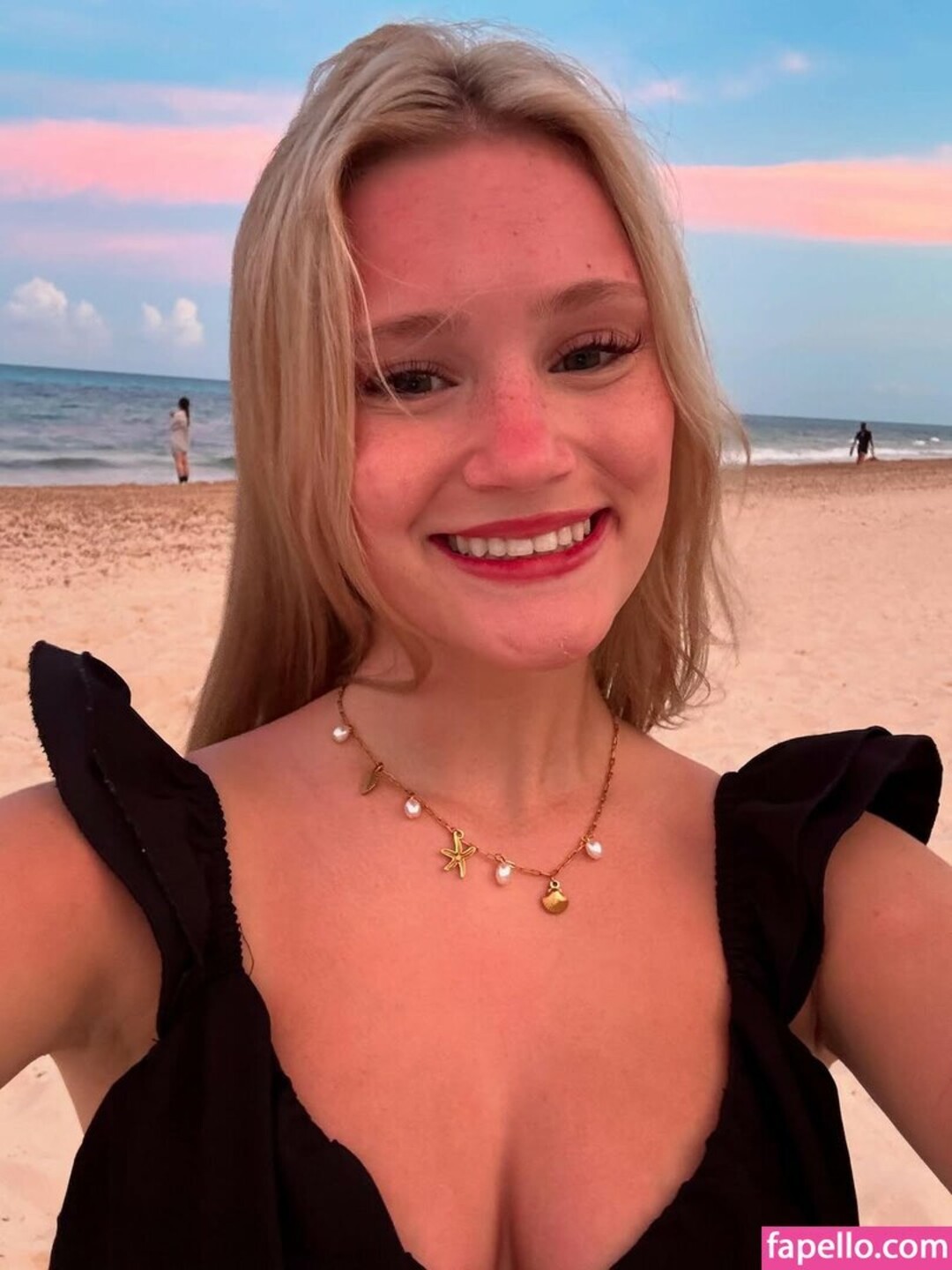 Mads Thompson Maddiiedee star sex images