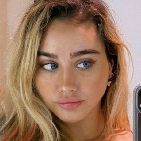 sarahemilyhope pornstar beautiful galleries