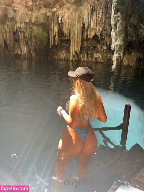 Antonela Pane pornstar top pic