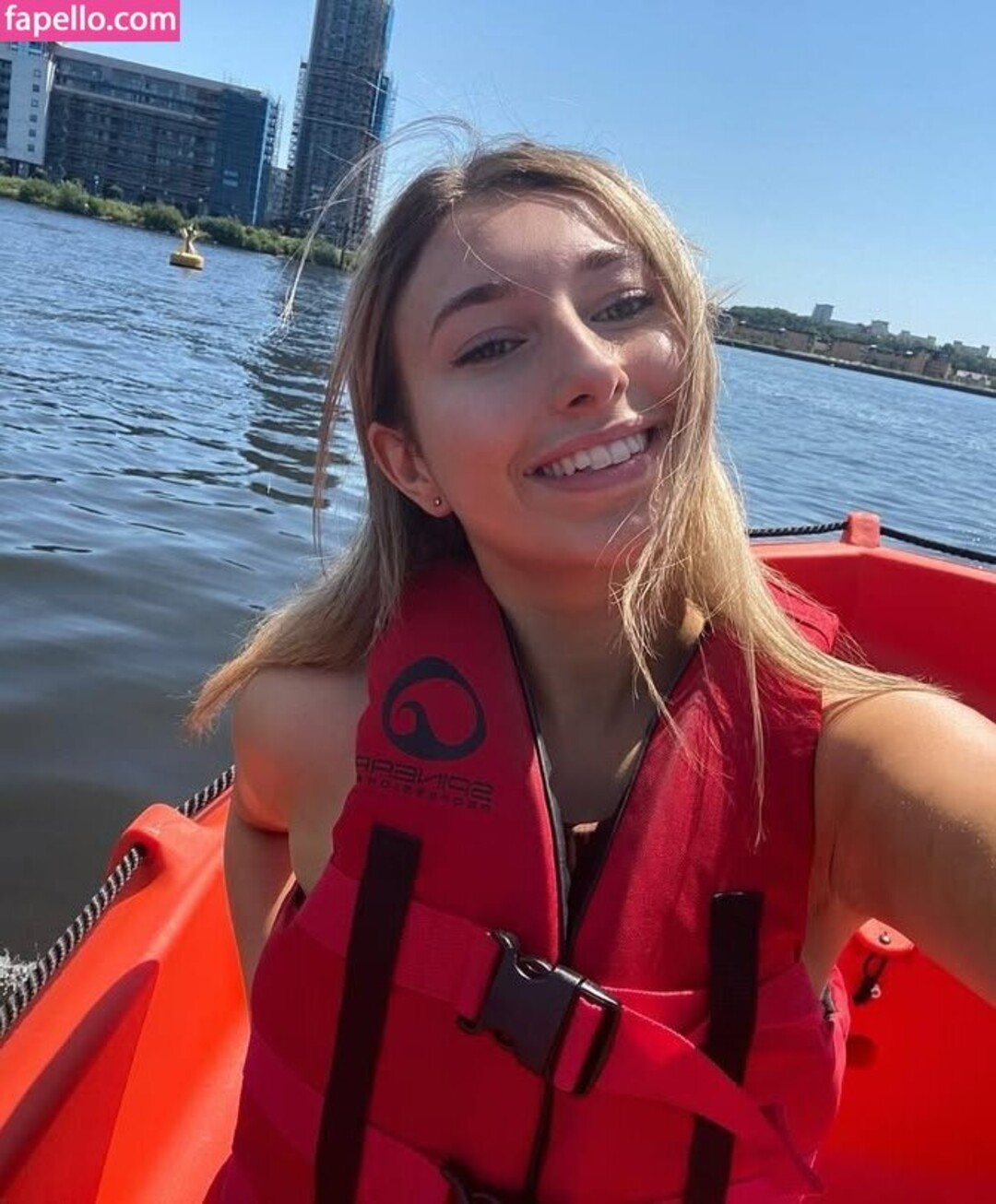 Chlo Matt star perfect photos