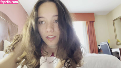 Amelia Harma star adult pics