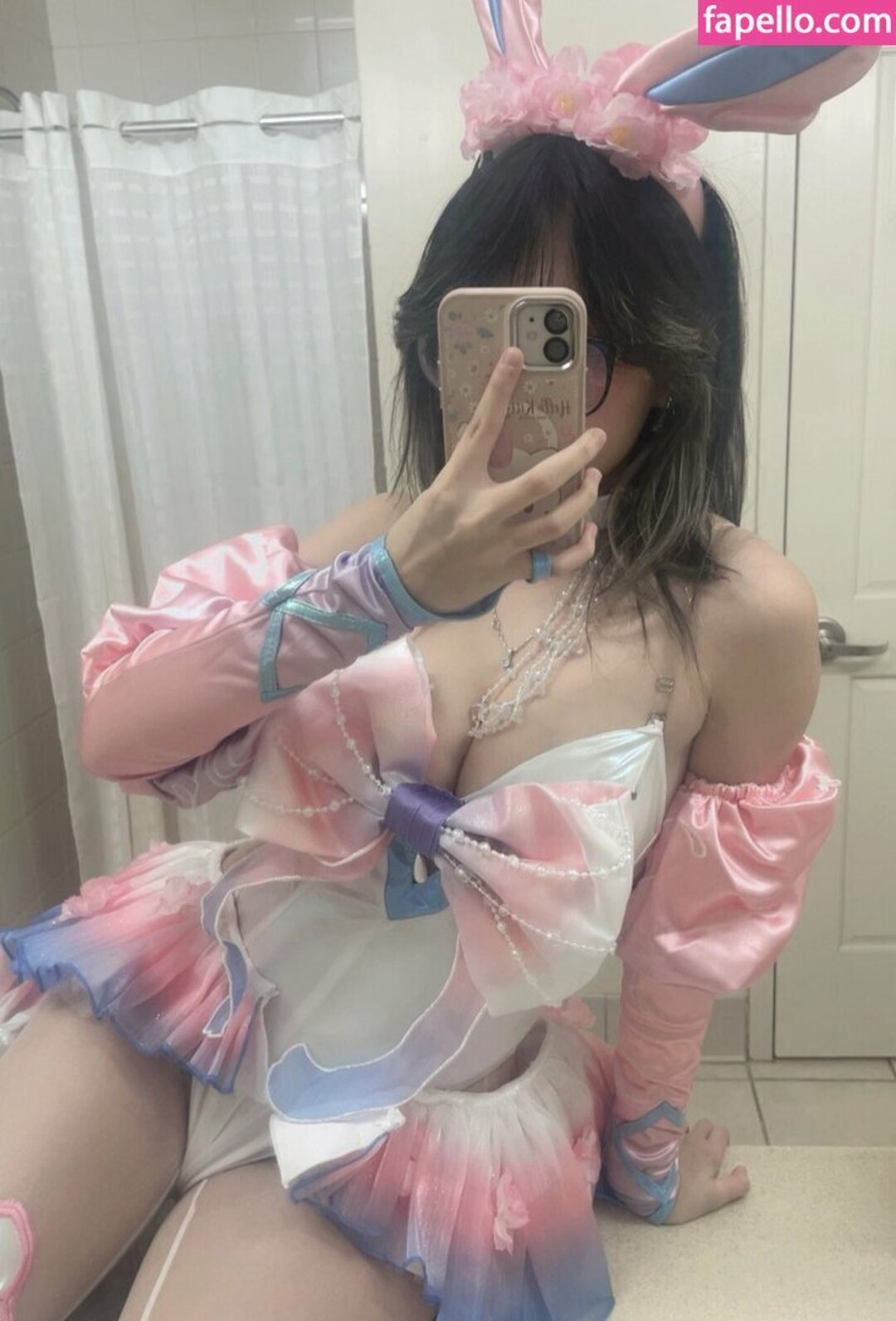 Yuuphobic porn actress gallery