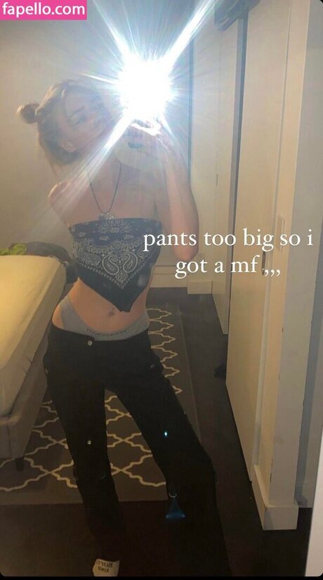 Maddie Phillips model free photos