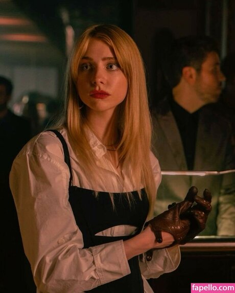 Maddie Phillips nude pornstar archive