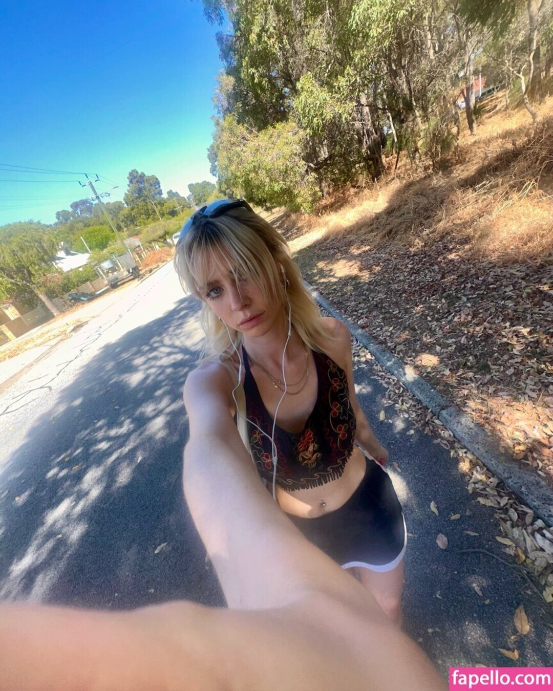 Maddie Phillips xxx actress galleries